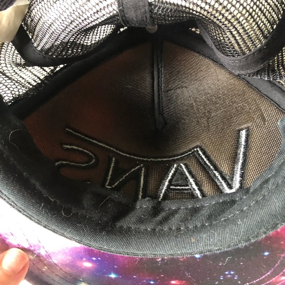 Vans “Off The Wall” Hat - Picture 5 of 8